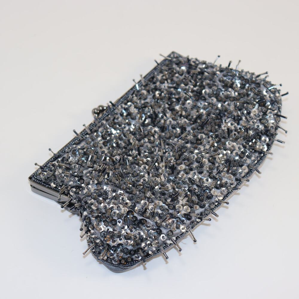 Lancôme Beaded Evening Clutch Silver‎ Kisslock Shoulder Bag